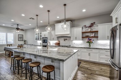 KITCHEN 1