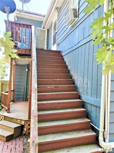 604 E 13th St, Davenport, IA 52803 - photo 5