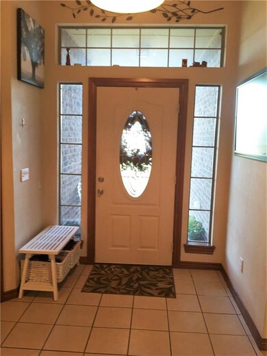 Roomy Interior Entrance