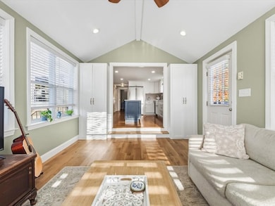 182 Sunnyside Rd, Norwood, MA 02062 - photo 4