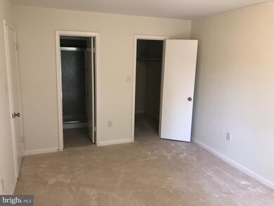 9025 Continental Place, Hyattsville, MD 20785 - photo 7