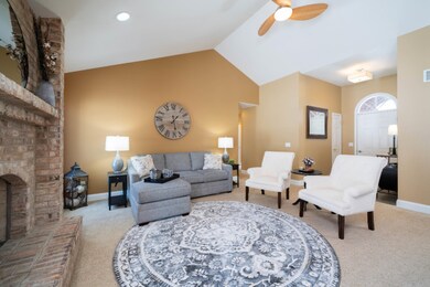 7292_Chianti_Circle_07