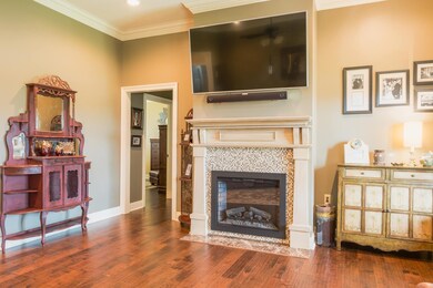 03 Living Room Fireplace