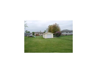 Exterior Back. Extra 1 stall garage.