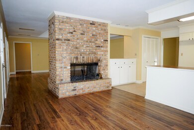 Breakfast Nook leading to Kitchen