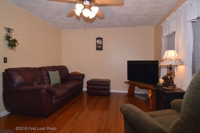 13 Longbow Dr, West Warwick, RI 02893 - photo 4