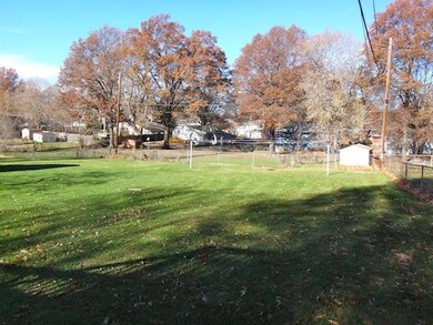 11718 Yager Ln, Shawnee, KS 66203 - photo 6