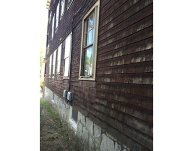 3 Decatur St, Worcester, MA 01610 - photo 5