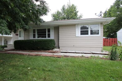 4136 53rd St, Des Moines, IA 50310 - photo 3