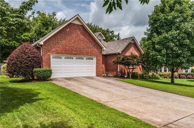 329 Castlemere Ct, Murfreesboro, TN 37130 - photo 2