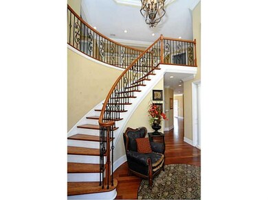 Entry/Foyer.
