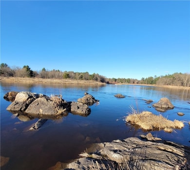 N900 Resewood Ave, Neillsville, WI 54456 - photo 4