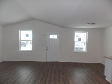 268 S Anderson Ave, Pontiac, MI 48342 - photo 2