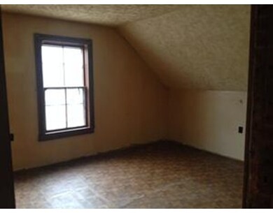 69 Ironstone St, Millville, MA 01529 - photo 4