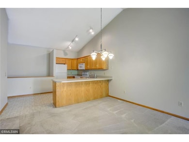 7-web-or-mls-Dining Room