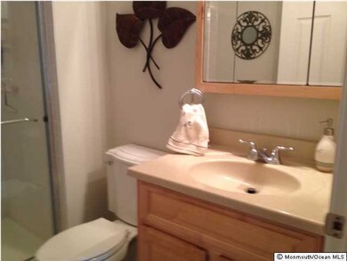 14 Powell Ct, Hightstown, NJ 08520 - photo 4