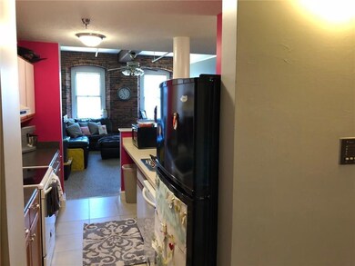 Island Terrace unit 111, Saco, ME 04072 - photo 6