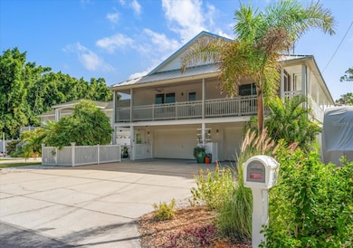 109 Peterson Ln, Palm Harbor, FL 34683 - photo 2