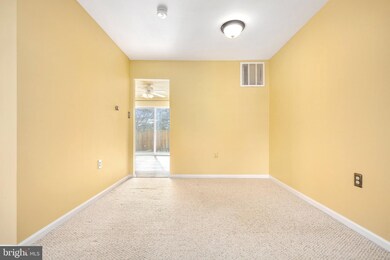 17830 Lochness Cir, Olney, MD 20832 - photo 6