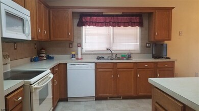 147 Troon Ct, Mays Landing, NJ 08330 - photo 5