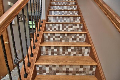 252 Harvest Hill Dr, Effort, PA 18330 - photo 6