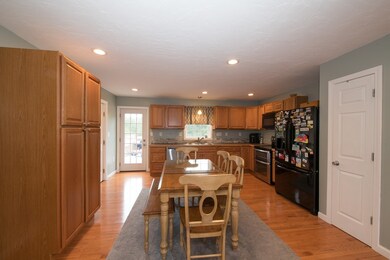 1 Marszalkowski St, Blackstone, MA 01504 - photo 7