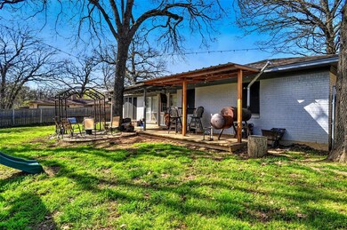 120 Mark Dr, Denison, TX 75021 - photo 5