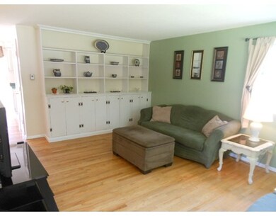 98 Line St, Easthampton, MA 01027 - photo 3