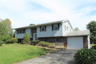 530 Twin Flower Cir, Kunkletown, PA 18058 - photo 2