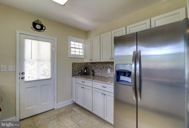 3132 Chesley Ave, Parkville, MD 21234 - photo 7