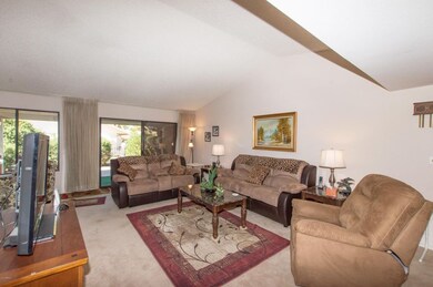 02 Family Room