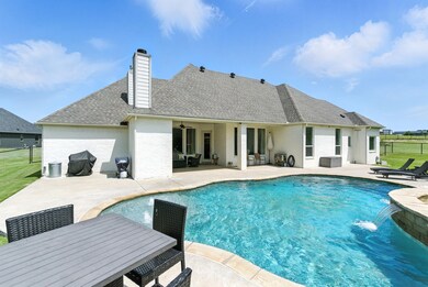 363 Red Bird Dr, Springtown, TX 76082 - photo 7