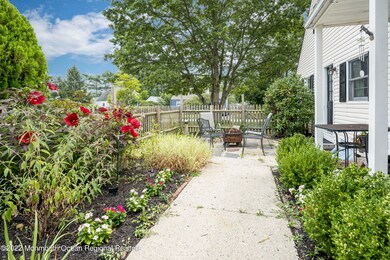 209 Maple Ave-24