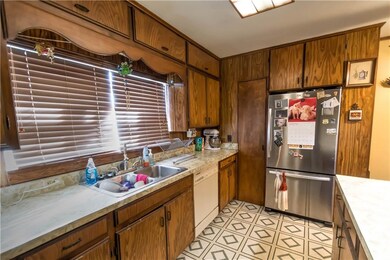 101625 S Highway 177, Meeker, OK 74855 - photo 6