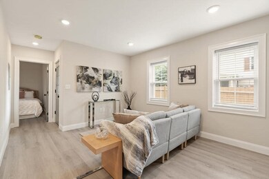 17 Webb St unit 1, Salem, MA 01970 - photo 5