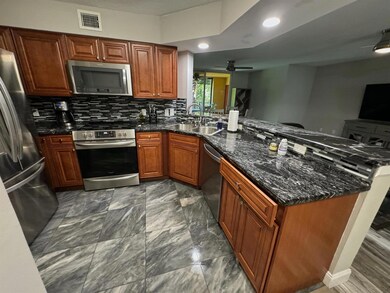 300 Scotia Dr unit 202, Hypoluxo, FL 33462 - photo 3