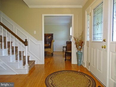 267 Hidden Spring Ln, Langhorne, PA 19047 - photo 3