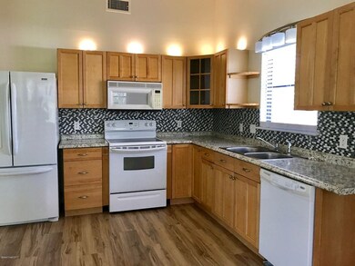 2017-11  Z - Kitchen 7953