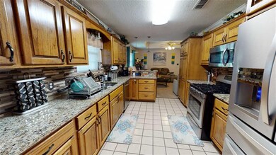 3526 Woodridge Dr, Texarkana, TX 75503 - photo 6