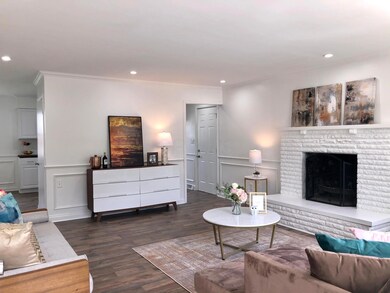 Living room 1