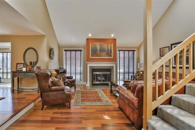 17 Walden Pond Dr, Nashua, NH 03064 - photo 5