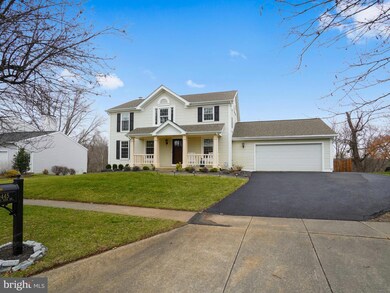 20445 Watkins Meadow Dr, Germantown, MD 20876 - photo 2