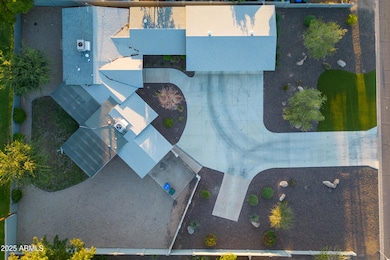 2709 E Clarendon Ave, Phoenix, AZ 85016 - photo 6