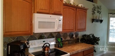 2318 S Wildrye Way, Nampa, ID 83686 - photo 6