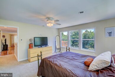 401 Thunderbird Dr, Lusby, MD 20657 - photo 4