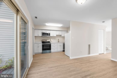 3964 Bainbridge Ct, Bensalem, PA 19020 - photo 5