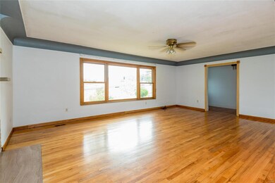 405 Troy Rd, Collinsville, IL 62234 - photo 4