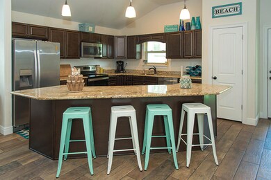 1880 Presidio St, Navarre, FL 32566 - photo 4