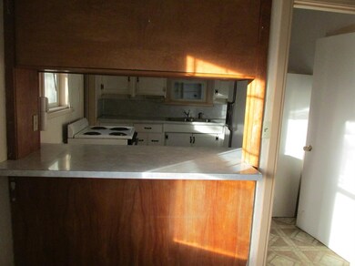 800 Roseway Dr, Klamath Falls, OR 97601 - photo 7