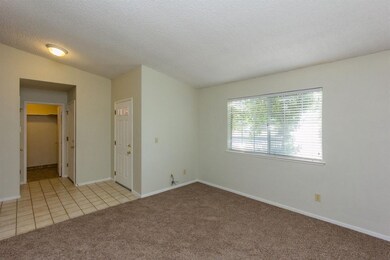 6117 N Hazel Ave, Fresno, CA 93711 - photo 2
